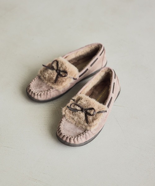 studio CLIP（スタディオクリップ）の「【撥水】リボンファーモカシン（モカシン/デッキシューズ・レディース・ライトグレー/ブラウン/ブラック・SMALL/MEDIUM/LARGE）」の4枚目の写真