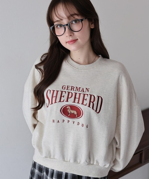 BLUEEAST(ブルーイースト)の「ゴールデンシェパード刺繍スウェット(スウェット・レディース・ネイビー/アイボリー/グレー・MEDIUM)」の2枚目の写真