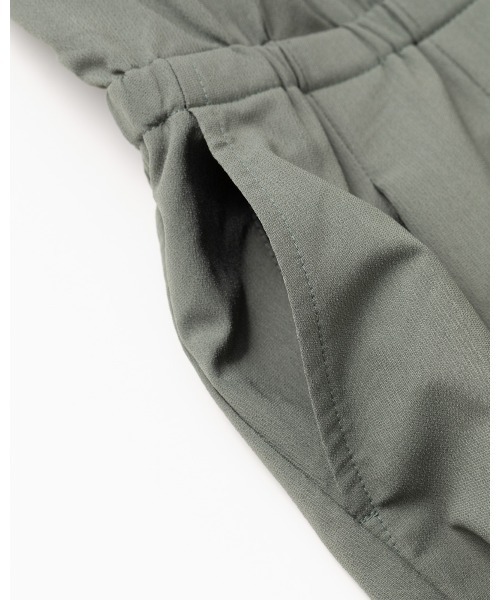 THOUSAND MILE（サウザンドマイル）の「[L's]CAMISOLE SALOPETTE HIGH AIR PERMEABILITY/キャミソールサロペット（サロペット/オーバーオール・レディース・ブラック/グレイッシュベージュ/セージグリーン/ブルー・FREE）」の18枚目の写真