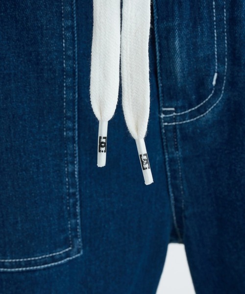 DC SHOES(ディーシーシューズ)の「25 WIDE PAINTER PANT /DCストレッチウエストゴム裾ドローコード付きペインターパンツ(その他パンツ・メンズ・ブラック系その他/ライトブルー/ブラック/インディゴブルー/ブラウン・MEDIUM/X-LARGE/LARGE)」の15枚目の写真