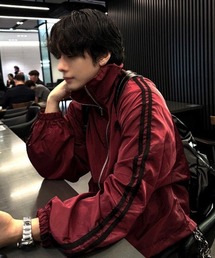 COSYHARU（コシハル）の「超軽ハイネックサイドトラックウィンドジャケット（ナイロンジャケット）」