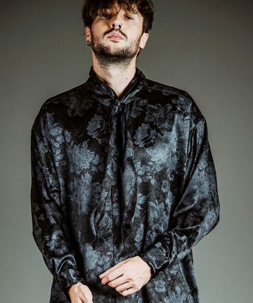 NO ID.（ノーアイディ）の「【NO ID.】Modify Big Shirt / モディファイ ビッグ シャツ（シャツ/ブラウス・メンズ・ブラック/ホワイト・ONE SIZE）」の2枚目の写真