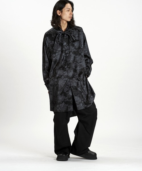 NO ID.（ノーアイディ）の「【NO ID.】Modify Big Shirt / モディファイ ビッグ シャツ（シャツ/ブラウス・メンズ・ブラック/ホワイト・ONE SIZE）」の5枚目の写真
