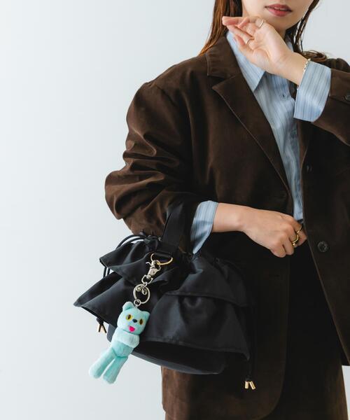 RODE SKO(ロデスコ)の「軽量フリルキンチャクバッグ(ハンドバッグ・レディース・ベージュ/ブラウン/ブラック・ONE)」の21枚目の写真