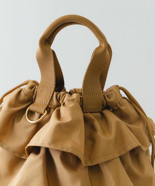 RODE SKO(ロデスコ)の「軽量フリルキンチャクバッグ(ハンドバッグ・レディース・ベージュ/ブラウン/ブラック・ONE)」の16枚目の写真