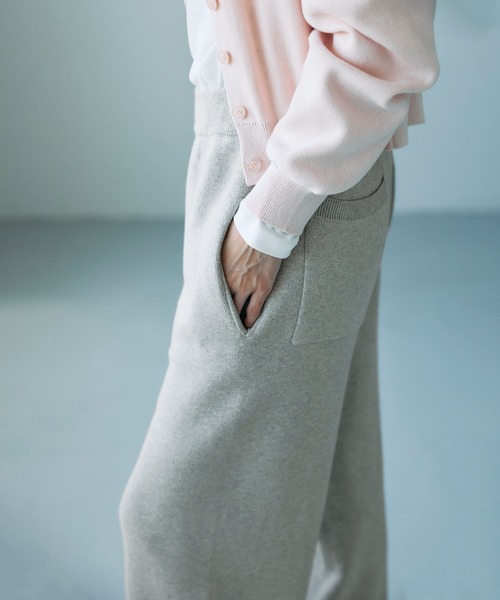N.O.R.C(ノーク)の「コットンカシミヤニットワイドテーパードパンツ(その他パンツ・レディース・ブラック/ライトグレー・S/M)」の13枚目の写真