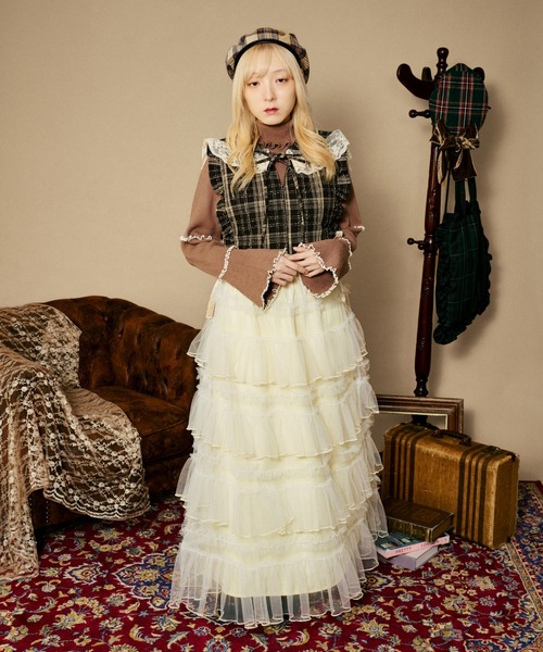 kutir(クティール)の「【クティールとレトロ】【セットアップ着用可】レースツイードリボンベスト(ベスト・レディース・レッド/ブラウン/ブラック・FREE)」の20枚目の写真