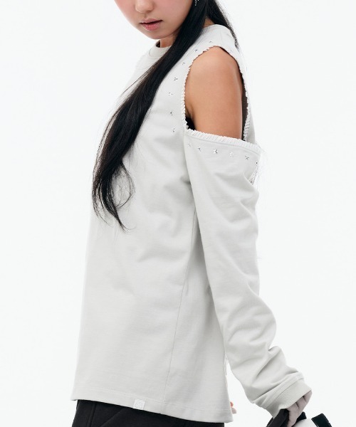 TUOMIO(トゥオミオ)の「【TUOMIO】CUT-OUT LACE LONG SLEEVES / 【トゥオミオ】カットアウトレースロングスリーブ(スウェット・レディース・ブラック/ベージュ・S)」の18枚目の写真
