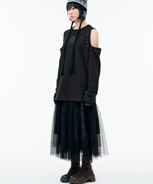 TUOMIO(トゥオミオ)の「【TUOMIO】CUT-OUT LACE LONG SLEEVES / 【トゥオミオ】カットアウトレースロングスリーブ(スウェット・レディース・ブラック/ベージュ・S)」の10枚目の写真