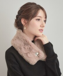 couture brooch(クチュールブローチ)のエコファービジューパール調ティペット(ストール/ショール)