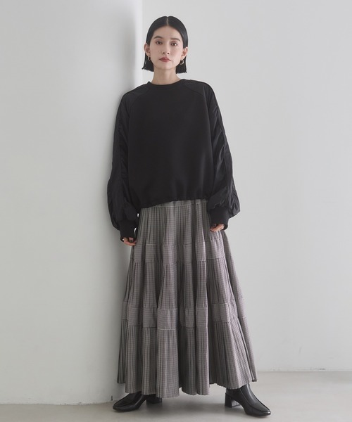 hunch（ハンチ）の「ダンボールナイロン ドッキングトップス（スウェット・レディース・ダークカーキ/アイボリー/ブラック・FREE）」の15枚目の写真