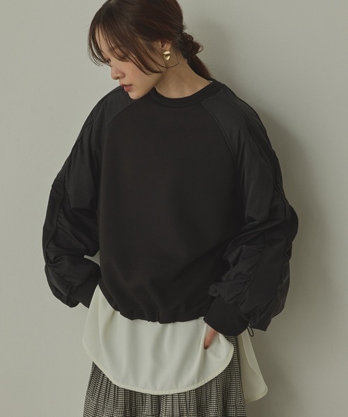 hunch（ハンチ）の「ダンボールナイロン ドッキングトップス（スウェット・レディース・ダークカーキ/アイボリー/ブラック・FREE）」の17枚目の写真