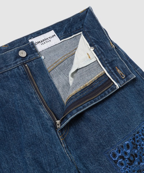 NOMA t.d.（ノーマティーディー）の「Bandana Embroidery Denim Pants（デニムパンツ・メンズ・インディゴブルー・3/2）」の3枚目の写真