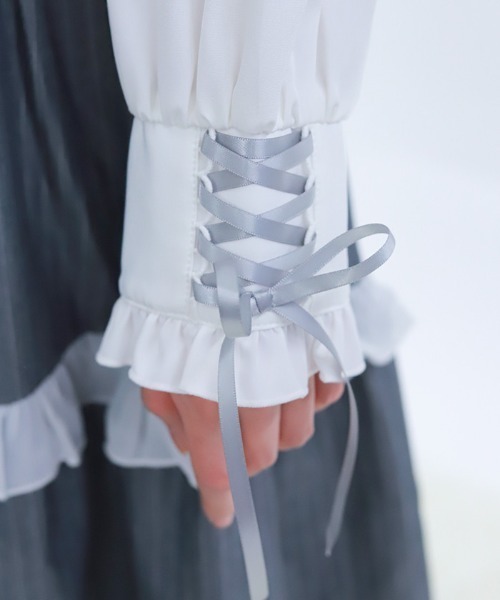 axes femme POETIQUE(アクシーズファムポエティック)の「2WAYストライプタイ付ブラウス(シャツ/ブラウス・レディース・キナリ/サックスブルー/ブラック・MEDIUM)」の10枚目の写真