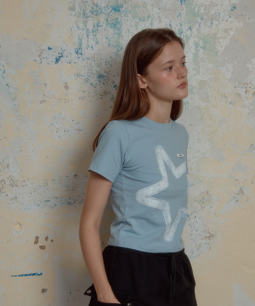 LETERIE(レテリー)の「STAR PRINTIED T-SHIRT_SKY BLUE(Tシャツ/カットソー・レディース・スカイブルー・FREE)」の2枚目の写真