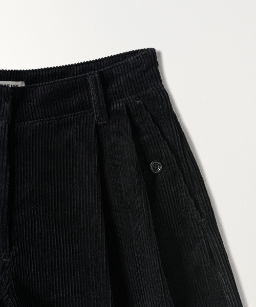 TTUDEMENT(トュードメント)の「CORDUROY SHORTS BLACK(その他パンツ・レディース・その他・SMALL/MEDIUM/LARGE)」の6枚目の写真
