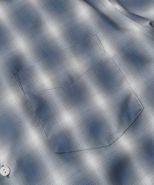 FRIZMWORKS(フリズムワークス)の「OMBRE CHECK RELAXED HALF SHIRT _ BLUE(シャツ/ブラウス・メンズ・その他・MEDIUM/LARGE)」の4枚目の写真