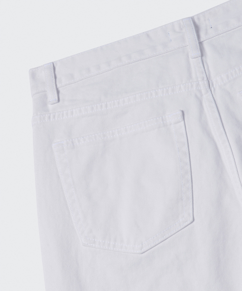 MUSINSA STANDARD（ムシンサスタンダード）の「レギュラーフィットデニムパンツ[ホワイト]（デニムパンツ・メンズ・その他・33/38/42/36/34/32/31/40/30/29）」の7枚目の写真