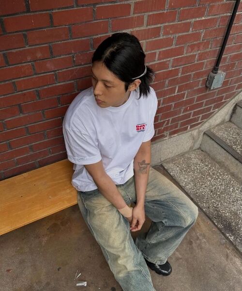 URBANDTYPE(アーバンディタイプ)の「デイオフグラフィックTシャツ_レッド_DT395(Tシャツ/カットソー・メンズ・その他・1/2/3)」の9枚目の写真