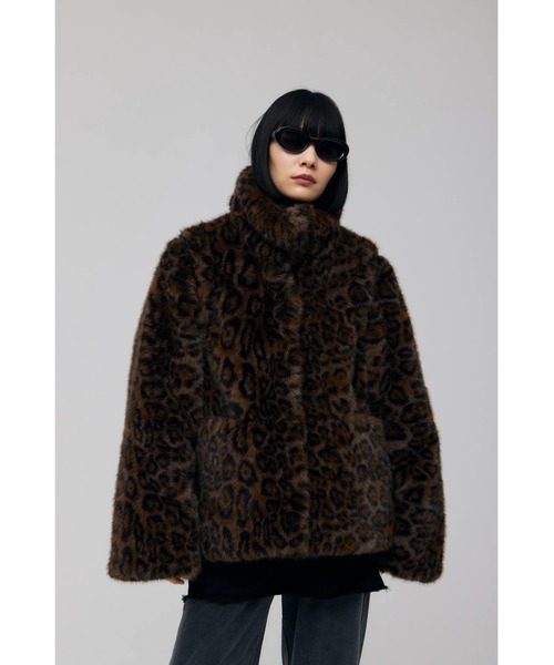 FELICITY(フェリシティ)の「Faux Fur Mini Jacket(その他アウター・レディース・その他9/ベージュ・2)」の1枚目の写真
