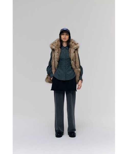 FELICITY(フェリシティ)の「Faux Fur Mini Jacket(その他アウター・レディース・その他9/ベージュ・2)」の6枚目の写真