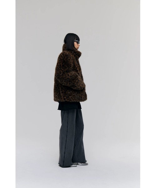 FELICITY(フェリシティ)の「Faux Fur Mini Jacket(その他アウター・レディース・その他9/ベージュ・2)」の19枚目の写真