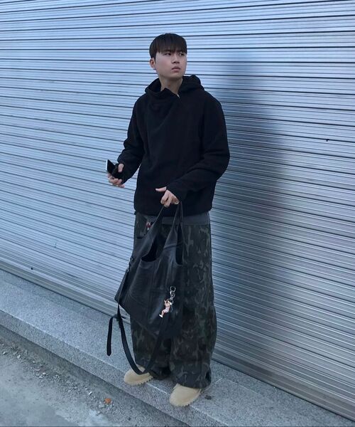 BASEMOMENT(ベースモーメント)の「カモウォッシュドセクションパンツカーキ(デニムパンツ・メンズ・その他・MEDIUM/LARGE/X-LARGE)」の12枚目の写真
