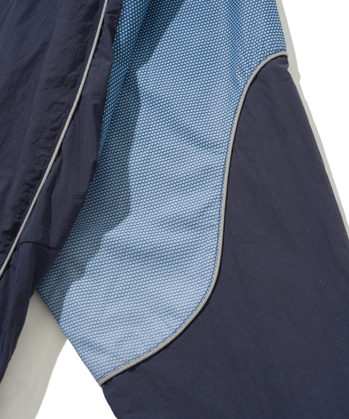 PHYPS MOTORCYCLE(フィップスモーターサイクル)の「Speed Track Solid nylon Long Sleeve Navy(Tシャツ/カットソー・レディース・その他・SMALL/MEDIUM/LARGE/X-LARGE)」の6枚目の写真
