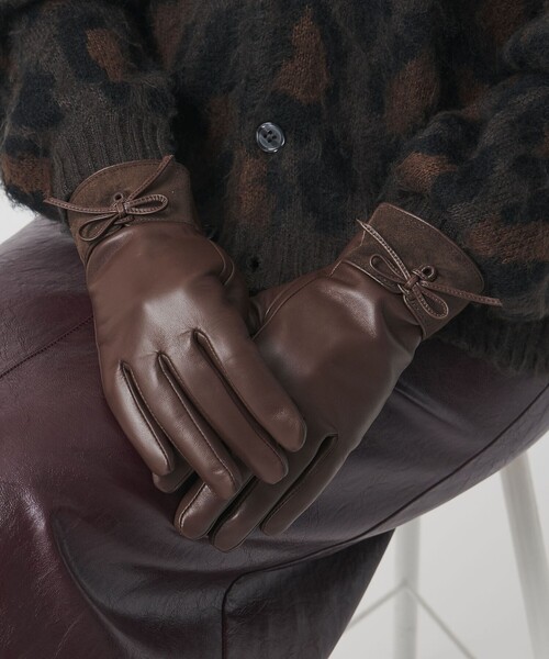 BEAUTY&YOUTH UNITED ARROWS(ビューティーアンドユースユナイテッドアローズ)の「レザー×スエード コンビ リボン グローブ(手袋・レディース・ダークブラウン/ダークグレー/ナチュラル・FREE)」の14枚目の写真