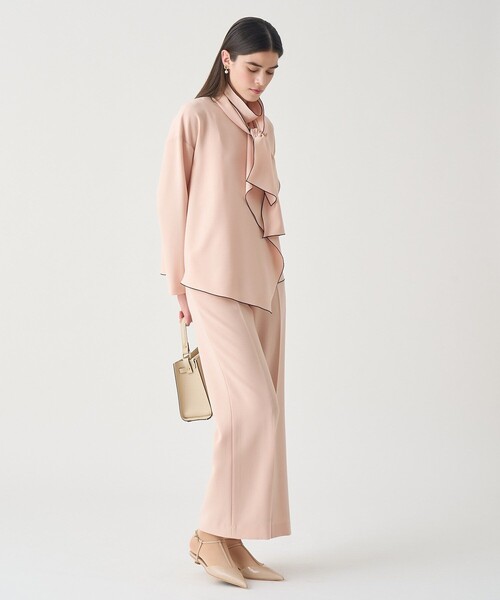 ANAYI（アナイ）の「【Eternal Line 2026】ストレッチクロスイージーワイドパンツ（その他パンツ・レディース・ブルー/ピンクベージュ/ネイビー・36/38）」の11枚目の写真