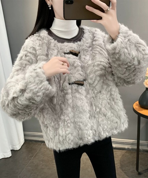 セール】くるみボタンフェイクファーショートブルゾン（ノーカラー