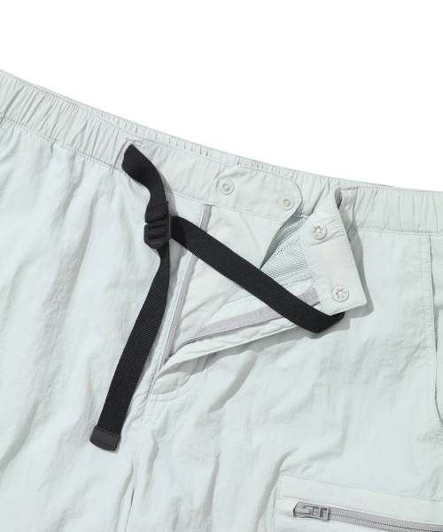 COVERNAT(カバーナット)の「カーゴバックルショーツライトグレー(その他パンツ・レディース・その他・MEDIUM/SMALL/X-LARGE/X-SMALL/XX-LARGE/LARGE)」の4枚目の写真