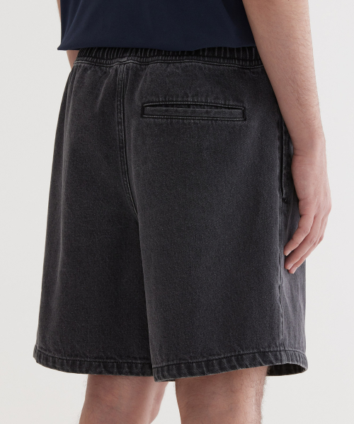 COVERNAT(カバーナット)の「レギュラーショートデニムショーツブラック(その他パンツ・レディース・その他・X-SMALL/SMALL/MEDIUM/LARGE/X-LARGE/XX-LARGE)」の5枚目の写真
