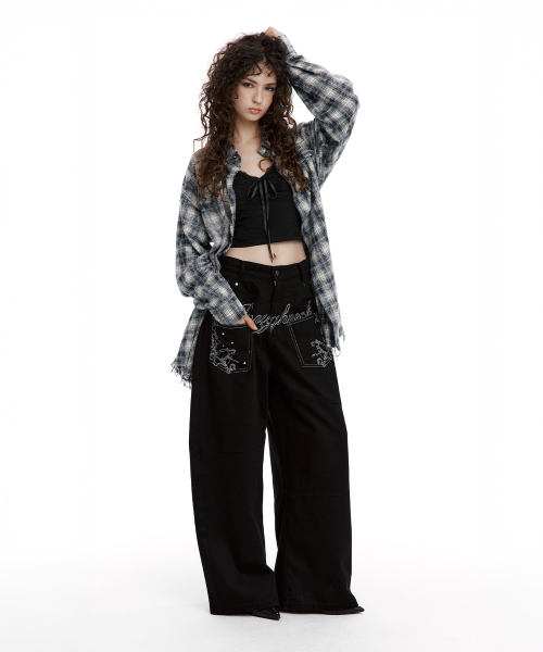 ROUGHNECK(ラフネック)の「バックフレアカーブパンツ ブラック(その他パンツ・レディース・その他・SMALL/MEDIUM)」の7枚目の写真