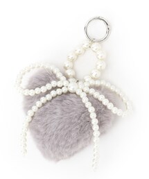 couture brooch（クチュールブローチ）の「ハートフェイクファーチャーム（チャーム）」
