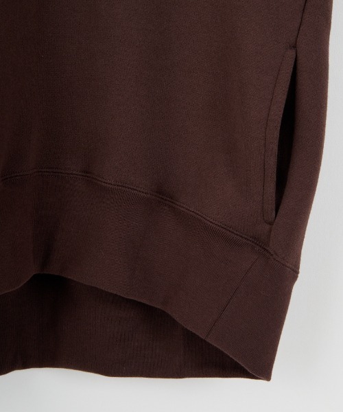 AMERICANA（アメリカーナ）の「[Americana/アメリカーナ] ボリュームスリーブ カレッジロゴスウェット（スウェット・レディース・ブラック/ライトグレー/ダークブラウン・ONE SIZE）」の21枚目の写真