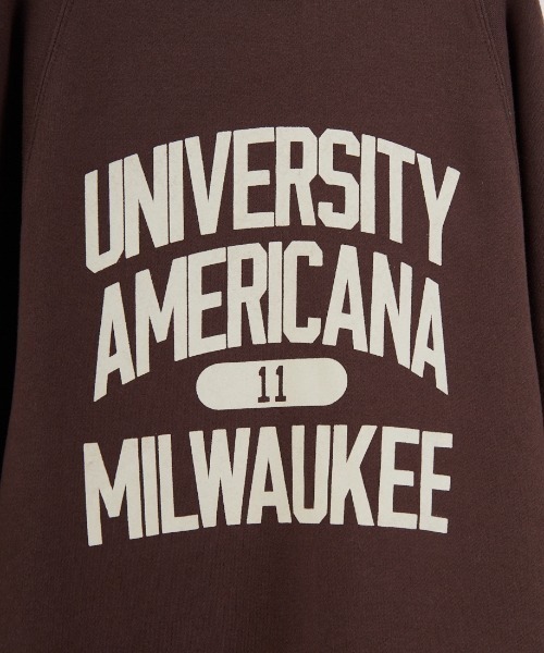 AMERICANA（アメリカーナ）の「[Americana/アメリカーナ] ボリュームスリーブ カレッジロゴスウェット（スウェット・レディース・ブラック/ライトグレー/ダークブラウン・ONE SIZE）」の22枚目の写真