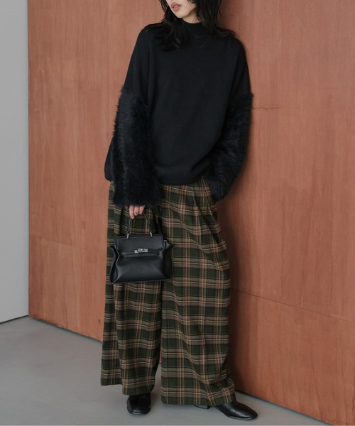 AMELY(エミリー)の「シャギースリーブニットトップス(ニット/セーター・レディース・ブラック/ベージュ/ブラウン・フリー)」の8枚目の写真