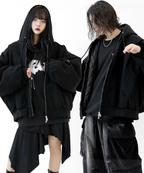 minsobi（ミンソビ）の「ダメージタッチ 中綿入り 防寒パーカー（ノーカラージャケット・メンズ・チャコール/ブラック・FREE）」の3枚目の写真