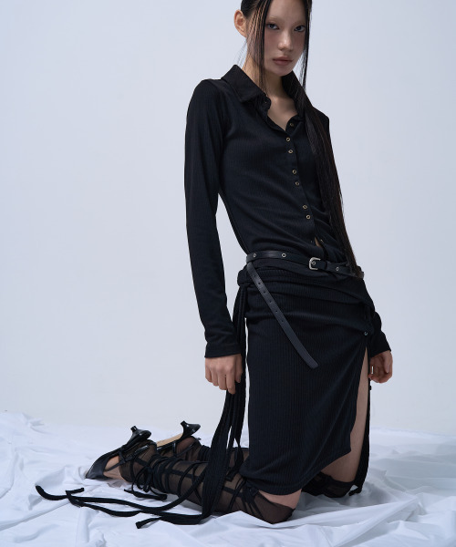 ZIZEMUSEUM（ジゼミュージアム）の「BUTTON DETAIL SHIRTS CARDIGAN(BLACK)（その他トップス・レディース・その他・SMALL/MEDIUM）」の2枚目の写真