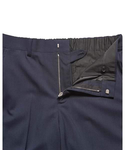 SOPHNET.（ソフネット）の「WOOL TROPICAL SHIRRING SLIM-FIT SLACKS