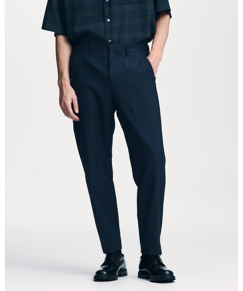 SOPHNET.（ソフネット）の「WOOL TROPICAL SHIRRING SLIM-FIT SLACKS