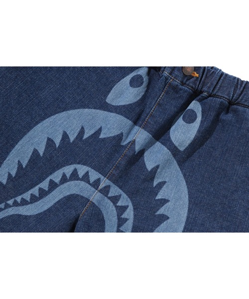 A BATHING APE（アベイシングエイプ）の「SHARK 10 OZ DENIM PANTS（デニムパンツ・キッズ・インディゴブルー・110/120/140/100）」の3枚目の写真