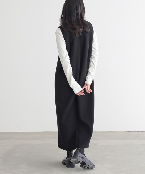 for/c(フォーシー)の「あたたか起毛ジャンパースカート【サスティナブル】(ワンピース・レディース・ブラック/チャコール・TM/PM/L/M)」の14枚目の写真