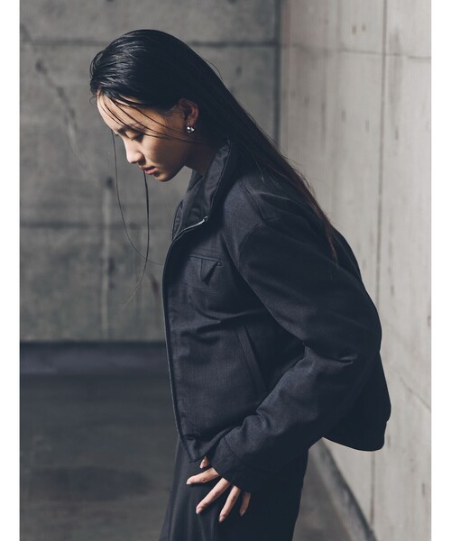 COMME CA（コムサ）の「シームレス ダウン（ダウンジャケット/コート・レディース・ベージュ・11号）」の2枚目の写真