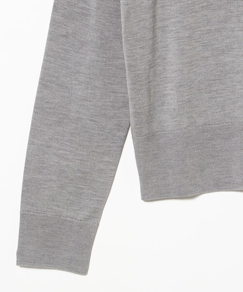 Demi-Luxe BEAMS(デミルクス ビームス)の「シルク クルーネック カーディガン(ニット/セーター・レディース・ネイビー/グレー・ONE SIZE)」の9枚目の写真