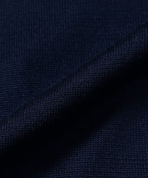 Demi-Luxe BEAMS(デミルクス ビームス)の「シルク クルーネック カーディガン(ニット/セーター・レディース・ネイビー/グレー・ONE SIZE)」の4枚目の写真