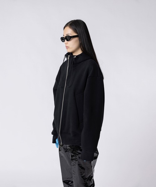 OUAT（オーユーエーティー）の「ASTRO PARKA（パーカー・メンズ・ブラック/グレー・1/2/3）」の6枚目の写真