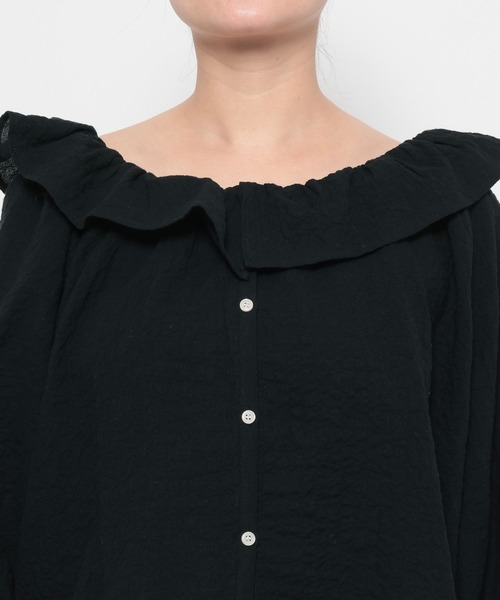 LOWRYS FARM(ローリーズファーム)の「2WAYフリルブラウス 638700(シャツ/ブラウス・レディース・イエロー/ブラック/アイボリー・FREE)」の17枚目の写真