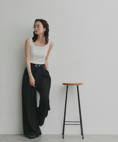 ad thie(アドティエ)の「前後2way リブタンクトップ(タンクトップ・レディース・チャコール/レッド/アイボリー/ブラック/オフホワイト/ライトブルー・MEDIUM/LL/LARGE/SMALL)」の11枚目の写真